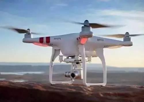 大疆无人机吃瓜群众事件,揭秘无人机监管与隐私争议